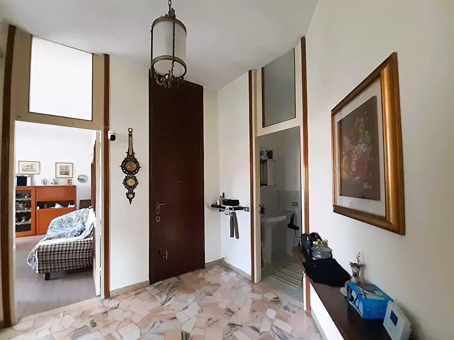 Immagine 5 di Villa in vendita  in Via ROMAGNA, SNC a Legnano