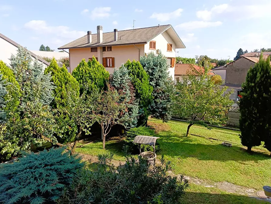 Immagine 3 di Villa in vendita  in Via ROMAGNA, SNC a Legnano