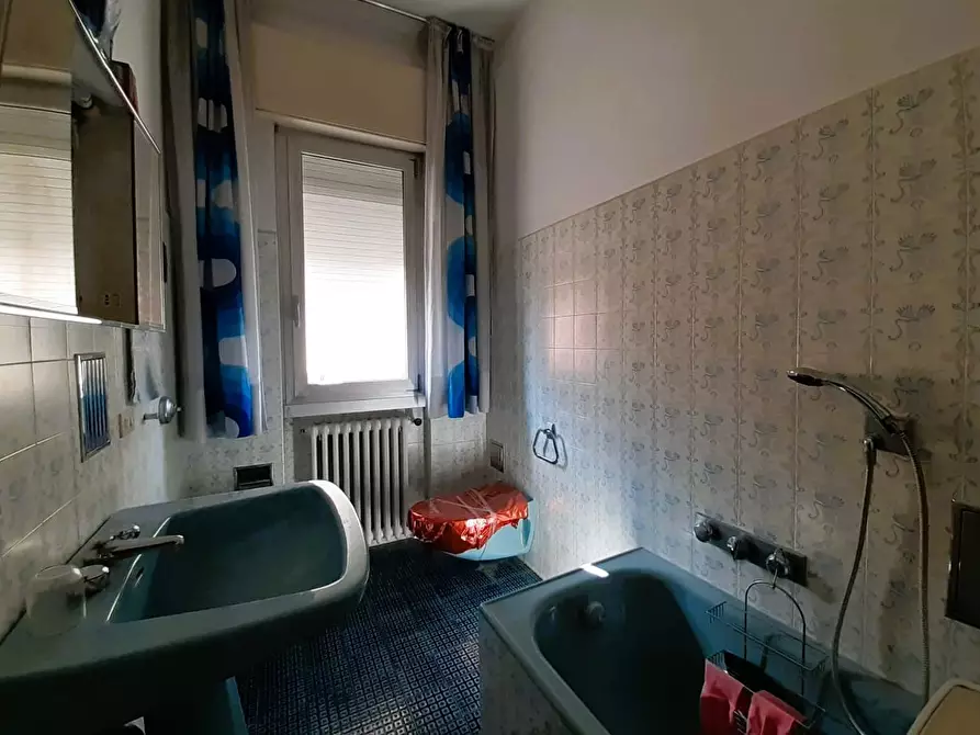 Immagine 10 di Villa in vendita  in Via ROMAGNA, SNC a Legnano