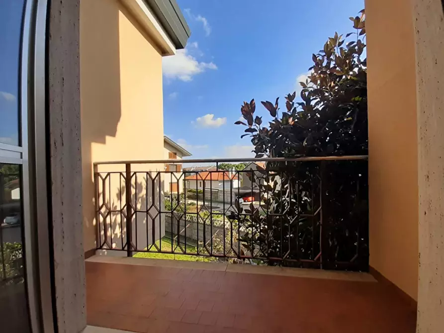 Immagine 22 di Villa in vendita  in Via ROMAGNA, SNC a Legnano