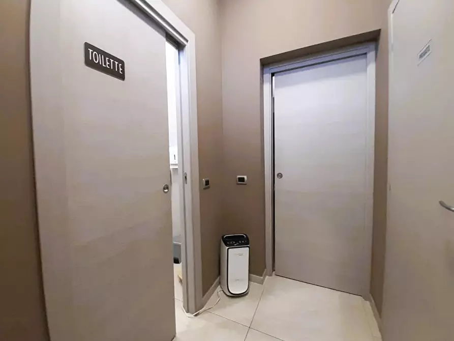 Immagine 45 di Villa in vendita  in Via ROMAGNA, SNC a Legnano