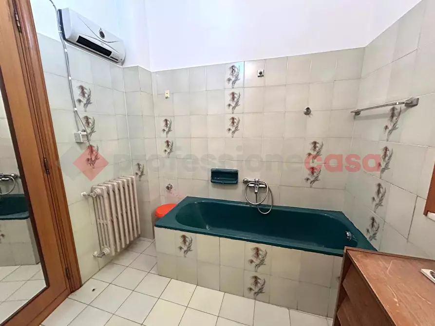 Immagine 19 di Casa indipendente in vendita  in Via san michele a Poggiardo
