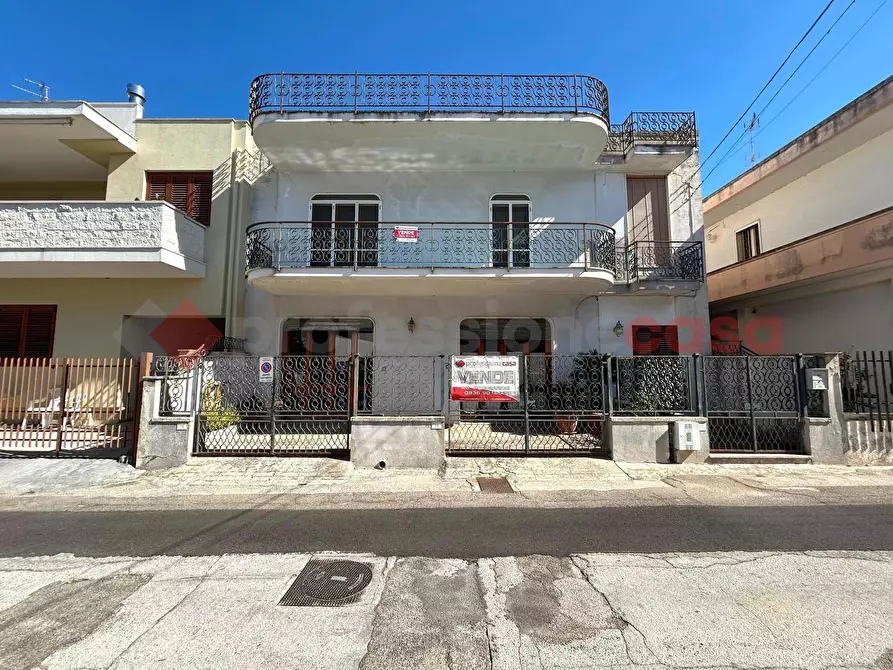 Immagine 1 di Casa indipendente in vendita  in Via san michele a Poggiardo