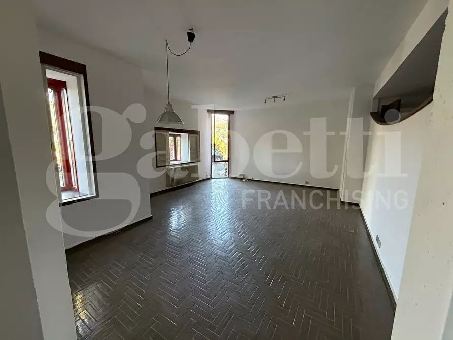 Immagine 3 di Appartamento in vendita  in Via Parini, snc a Erba