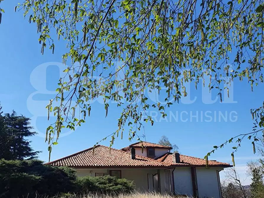 Immagine 39 di Appartamento in vendita  in Via Parini, snc a Erba