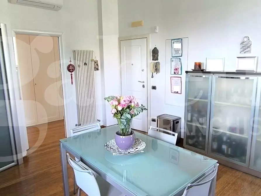 Immagine 8 di Appartamento in vendita  in Via Francesco Petrarca a Napoli