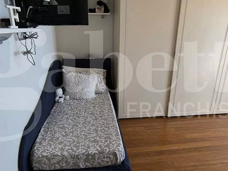 Immagine 23 di Appartamento in vendita  in Via Francesco Petrarca a Napoli