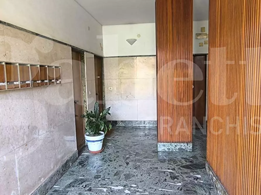 Immagine 26 di Appartamento in vendita  in Via Francesco Petrarca a Napoli