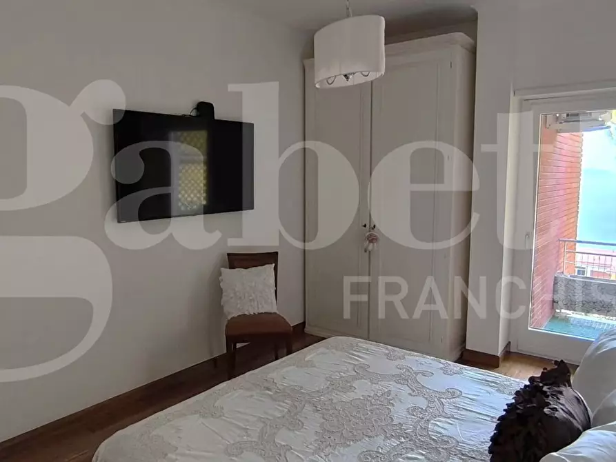 Immagine 13 di Appartamento in vendita  in Via Francesco Petrarca a Napoli