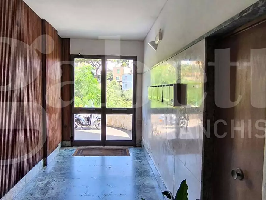 Immagine 27 di Appartamento in vendita  in Via Francesco Petrarca a Napoli