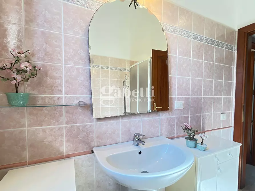 Immagine 18 di Villa in vendita  in Via Diomede, 13 a Budoni