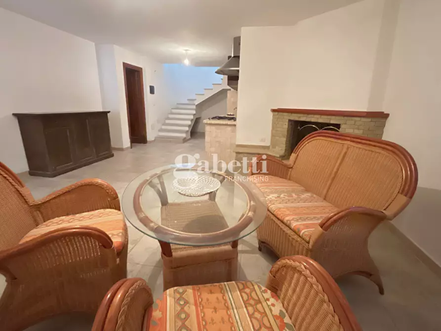 Immagine 30 di Villa in vendita  in Via Diomede, 13 a Budoni