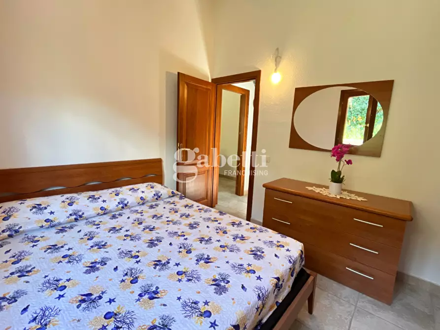 Immagine 15 di Villa in vendita  in Via Diomede, 13 a Budoni