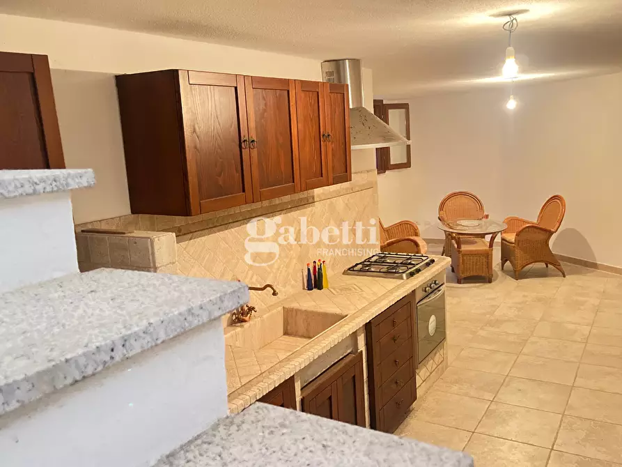 Immagine 28 di Villa in vendita  in Via Diomede, 13 a Budoni