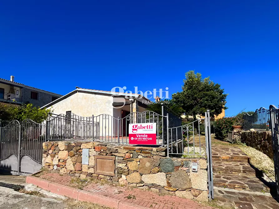 Immagine 46 di Villa in vendita  in Via Diomede, 13 a Budoni