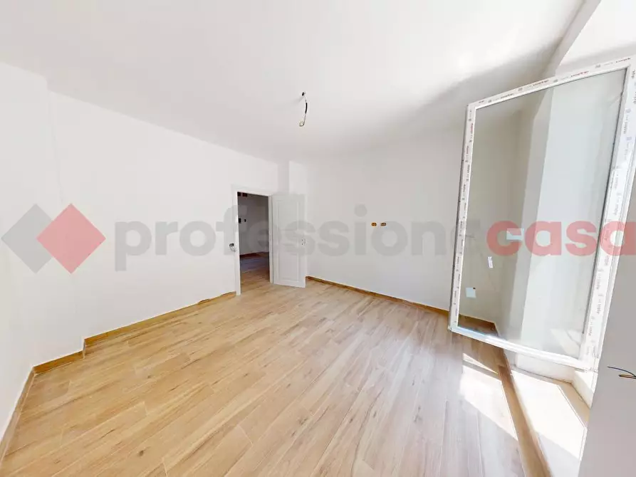 Immagine 6 di Appartamento in vendita  in Via dei Castiglioni a Roma