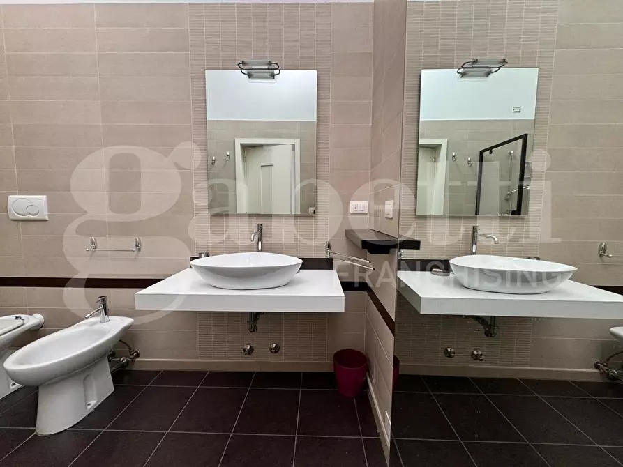 Immagine 20 di Appartamento in vendita  in Vico del Theutra, 14 a Lecce