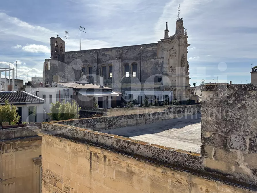 Immagine 10 di Appartamento in vendita  in Vico del Theutra, 14 a Lecce