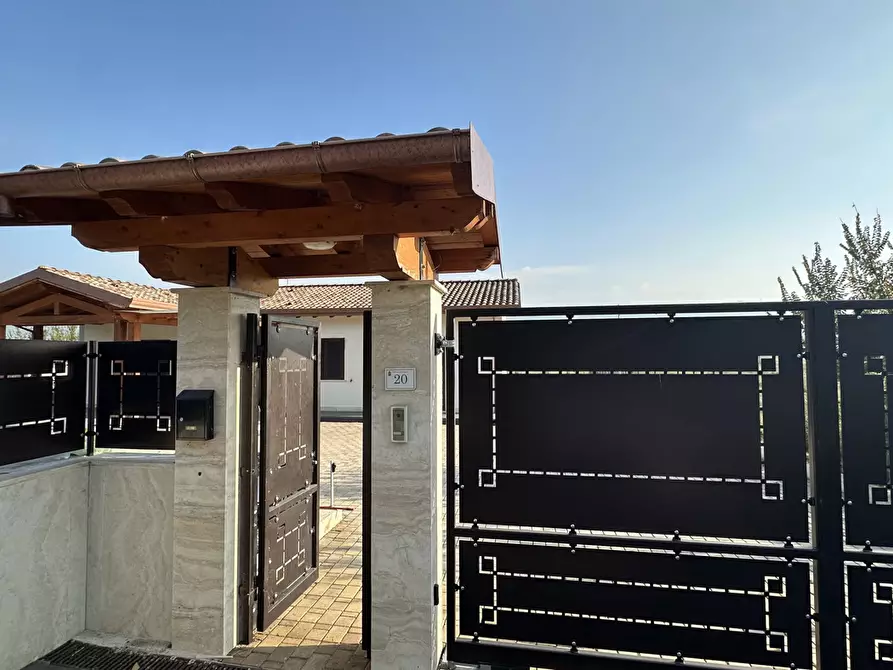 Immagine 2 di Appartamento in vendita  in Via giovina tofe morolo, 136 a Ferentino