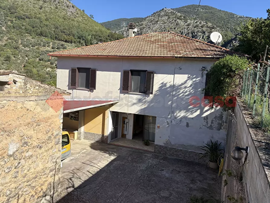 Immagine 1 di Casa indipendente in vendita  in Via LIMATELLA, 43 a Monte San Biagio