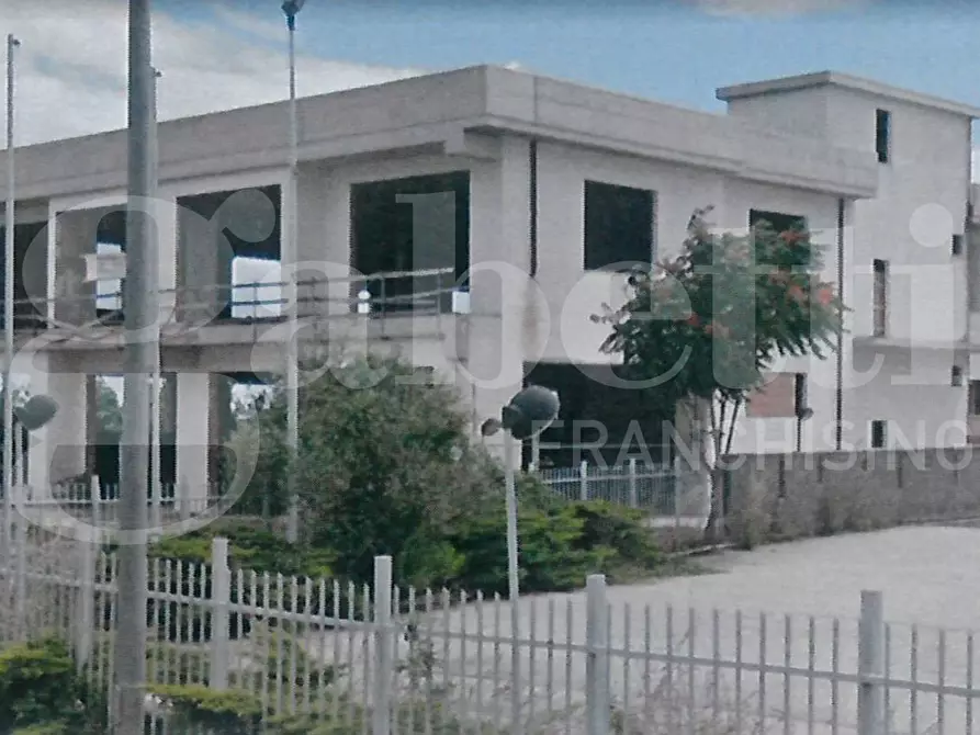 Immagine 2 di Capannone industriale in vendita  in Contrada Scarciapelli, snc a Rocca San Giovanni