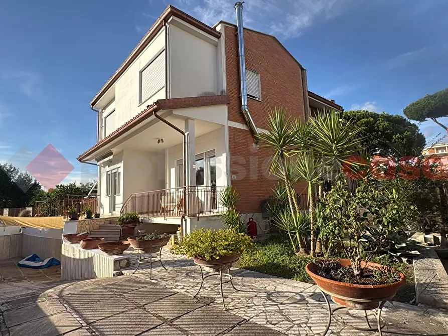 Immagine 1 di Villetta a schiera in vendita  in Via SARDEGNA, 27 a Terracina