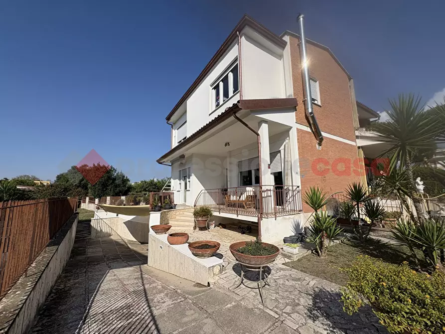 Immagine 50 di Villetta a schiera in vendita  in Via SARDEGNA, 27 a Terracina