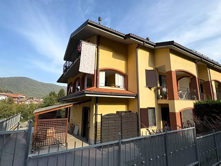 Immagine 3 di Appartamento in vendita  in Via Borgata Selvaggio Sotto, 31 a Giaveno