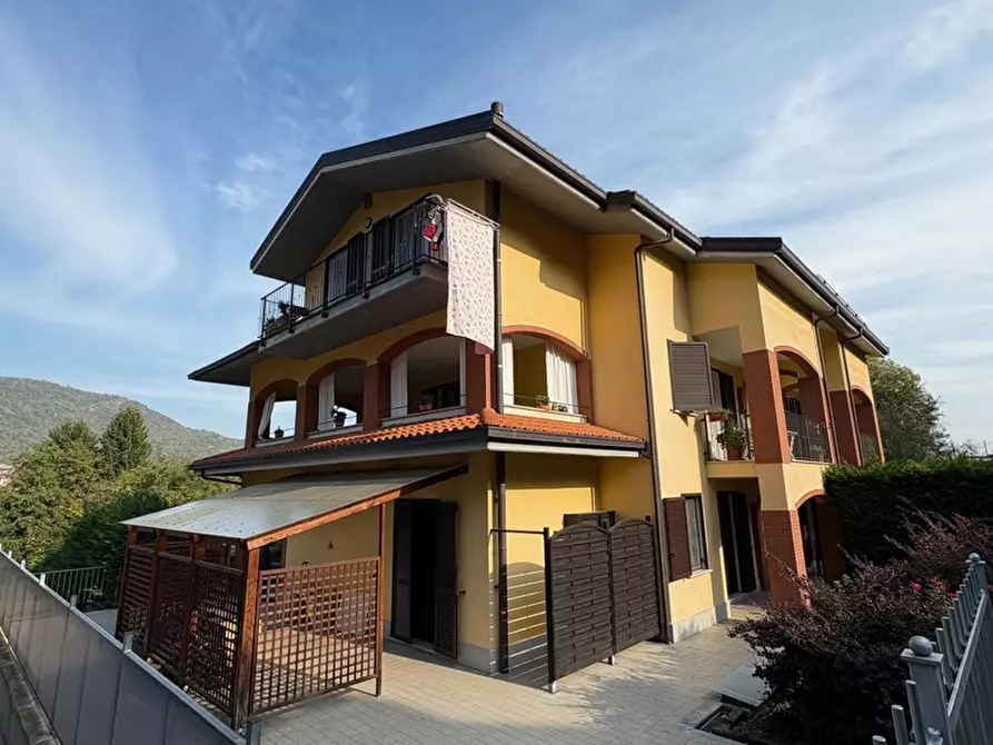 Immagine 2 di Appartamento in vendita  in Via Borgata Selvaggio Sotto, 31 a Giaveno