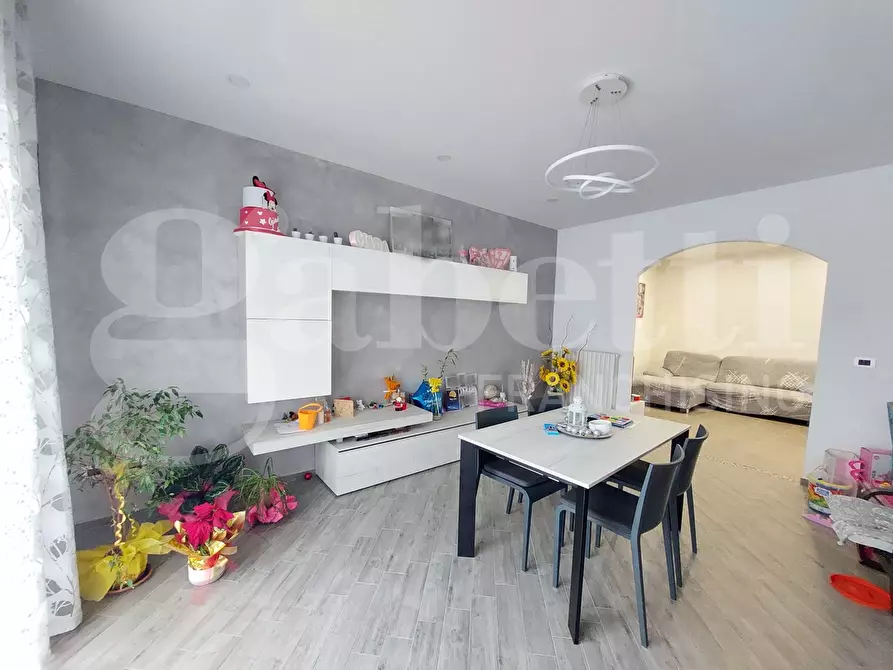 Immagine 1 di Appartamento in vendita  in Via Cairoli, 8 a Alba Adriatica