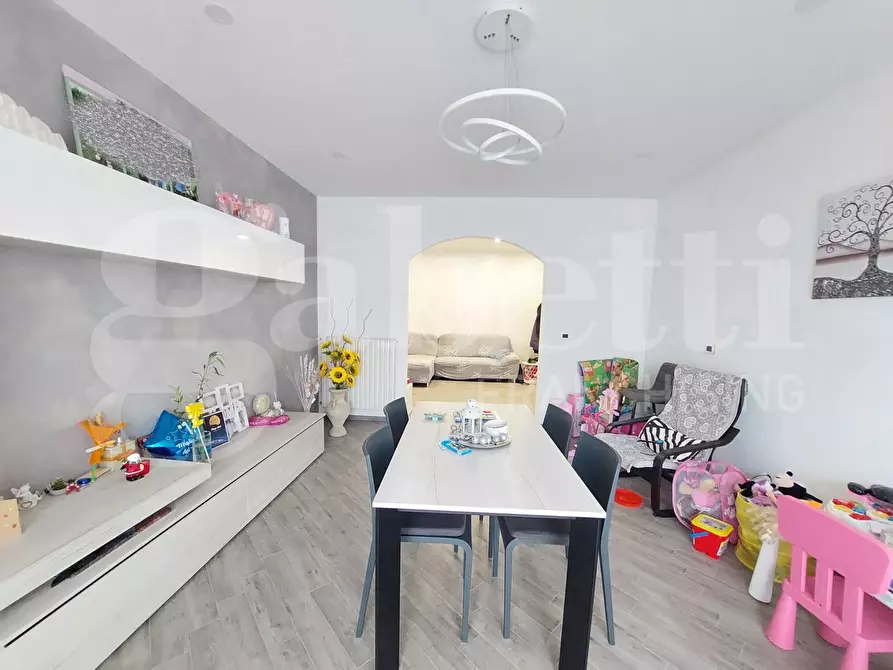 Immagine 5 di Appartamento in vendita  in Via Cairoli, 8 a Alba Adriatica