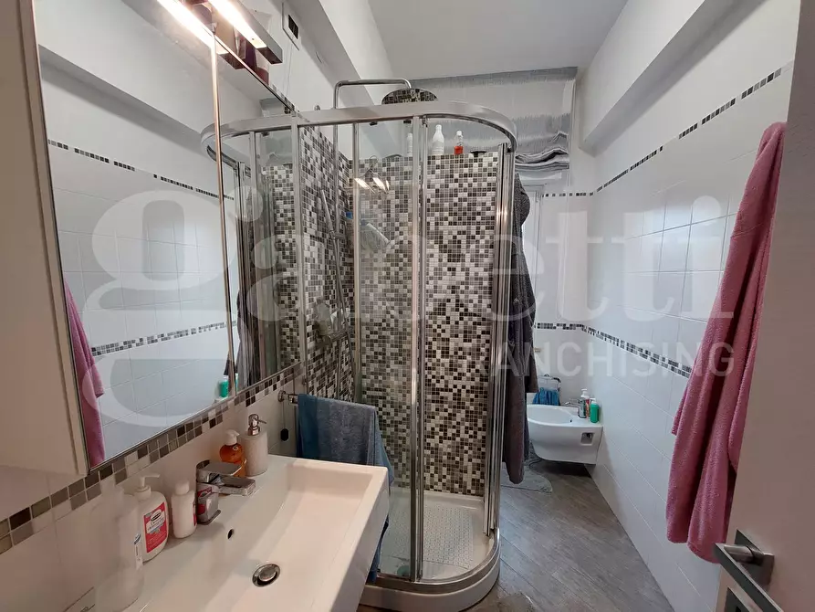 Immagine 16 di Appartamento in vendita  in Via Cairoli, 8 a Alba Adriatica