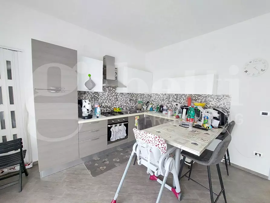 Immagine 9 di Appartamento in vendita  in Via Cairoli, 8 a Alba Adriatica