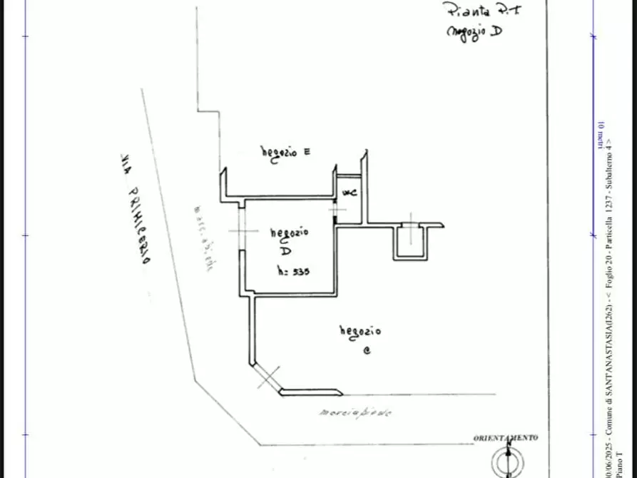 Immagine 25 di Attività commerciale in affitto  in Via Giovanni Primicerio, snc a Sant'anastasia