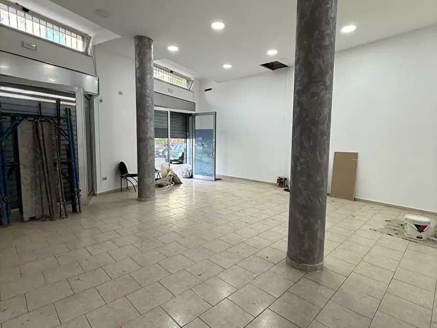 Immagine 6 di Attività commerciale in affitto  in Via Guglielmo Marconi, snc a Sant'anastasia