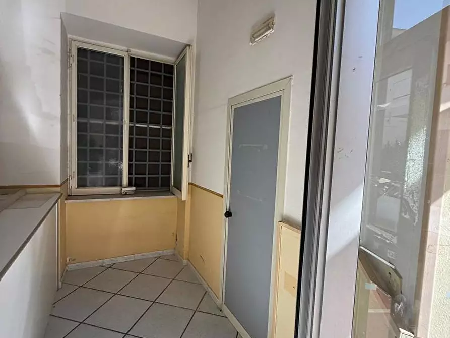 Immagine 2 di Attività commerciale in affitto  in Via Roma, snc a Sant'anastasia