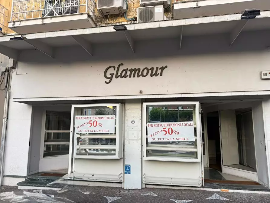 Immagine 4 di Attività commerciale in affitto  in Via Roma, snc a Sant'anastasia