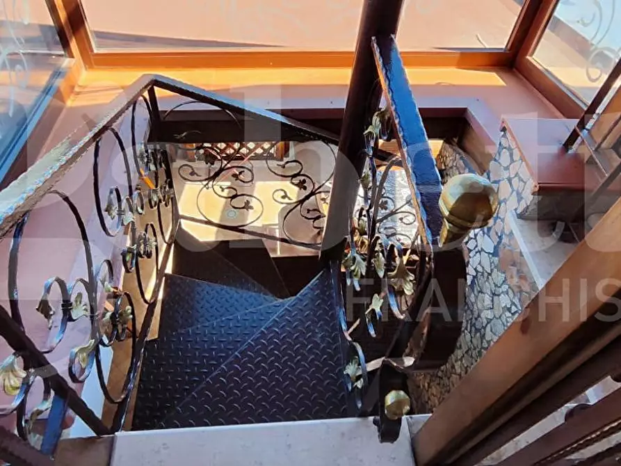 Immagine 8 di Appartamento in vendita  in Via Degli Asteroidi a Napoli