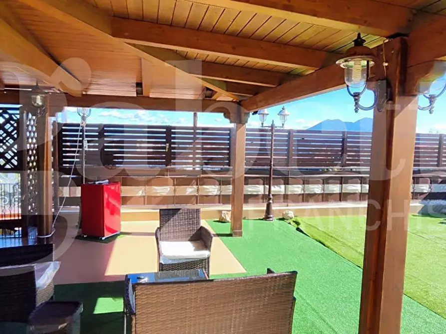 Immagine 4 di Appartamento in vendita  in Via Degli Asteroidi a Napoli