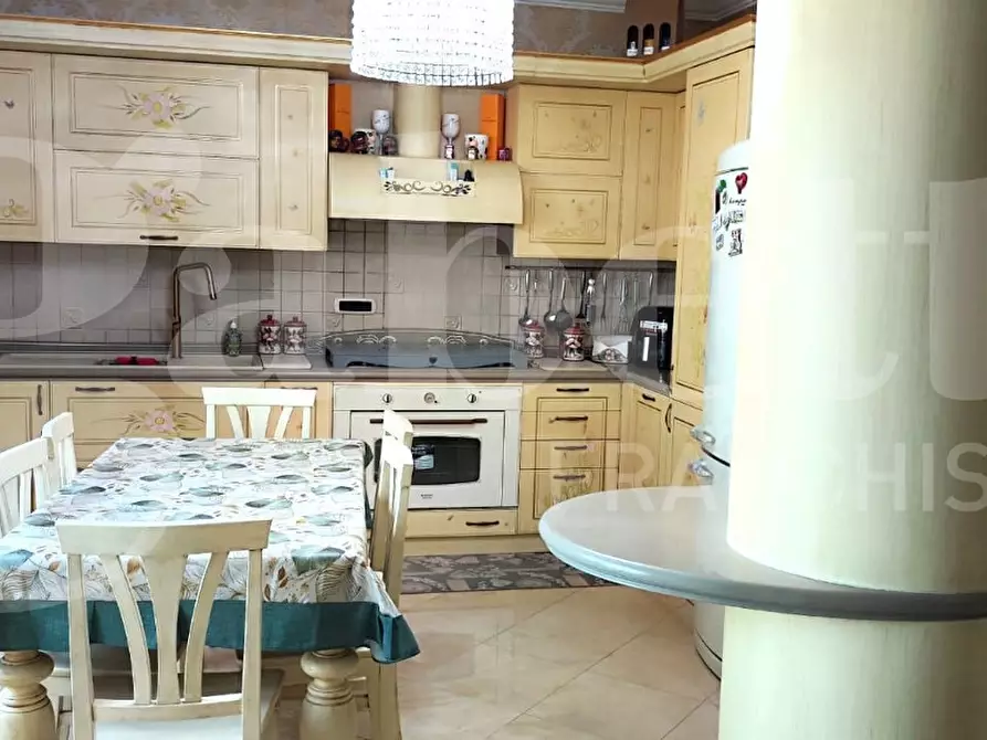 Immagine 21 di Appartamento in vendita  in Via Degli Asteroidi a Napoli