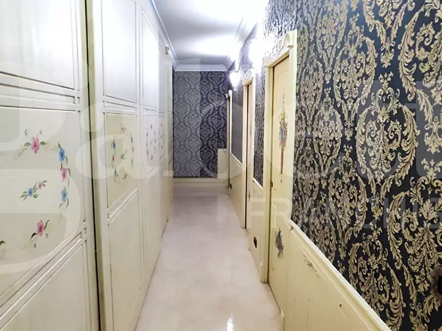 Immagine 25 di Appartamento in vendita  in Via Degli Asteroidi a Napoli