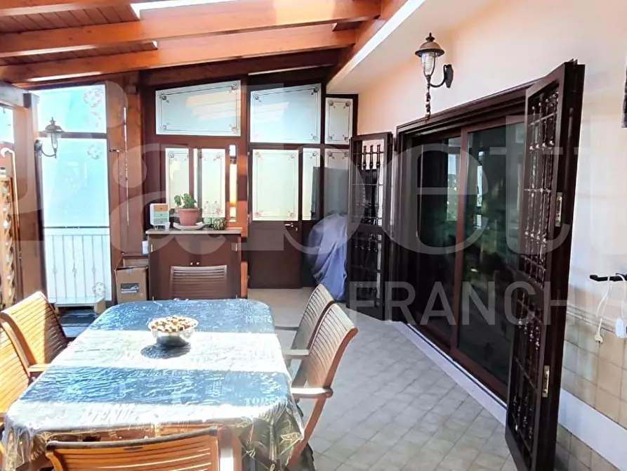 Immagine 16 di Appartamento in vendita  in Via Degli Asteroidi a Napoli