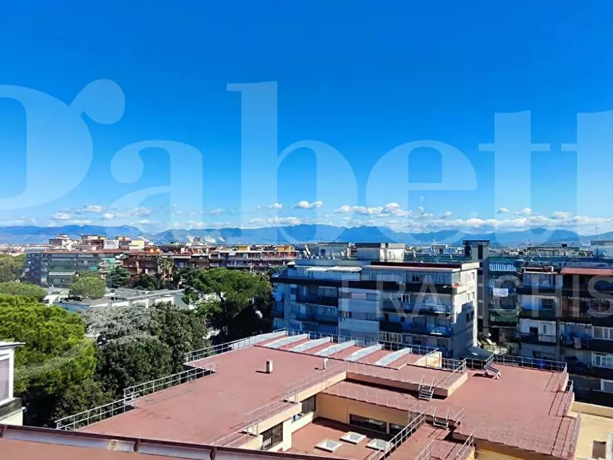 Immagine 3 di Appartamento in vendita  in Via Degli Asteroidi a Napoli