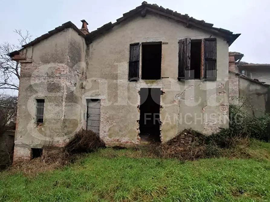 Immagine 13 di Rustico / casale in vendita  in Via Rivarossa, 1 a Agazzano