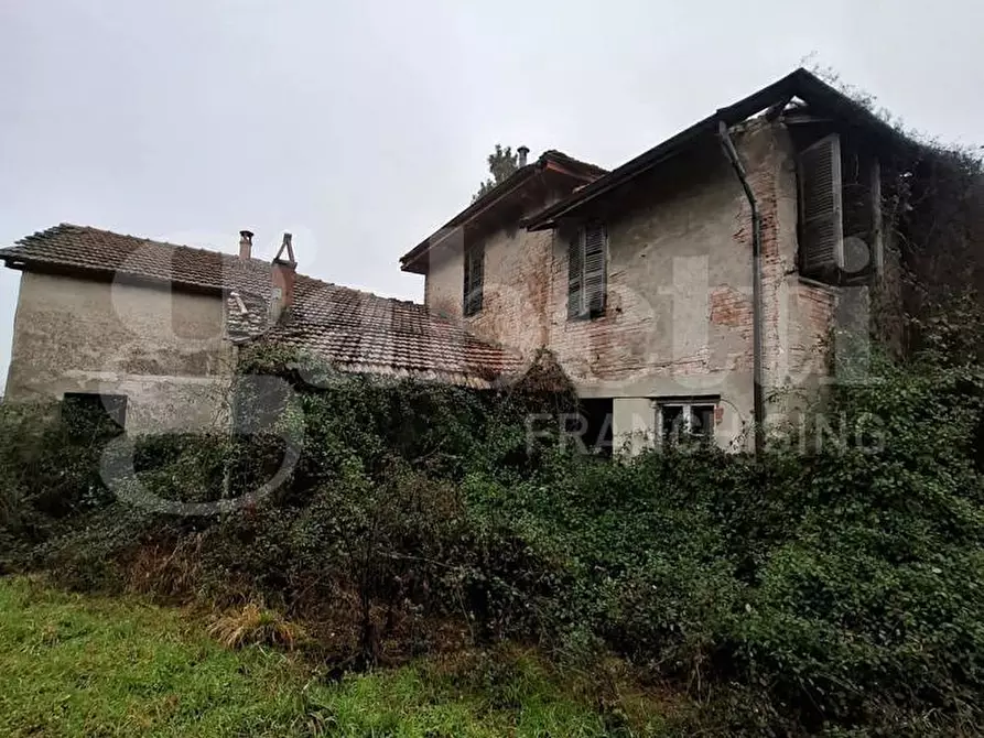 Immagine 10 di Rustico / casale in vendita  in Via Rivarossa, 1 a Agazzano