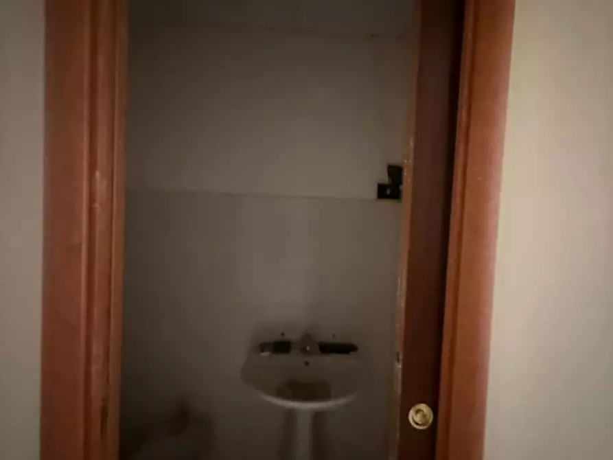 Immagine 5 di Attività commerciale in vendita  in Via Leonardo Da Vinci, snc a Pomigliano D'arco