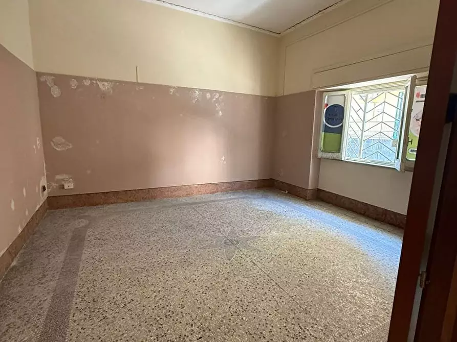 Immagine 3 di Attività commerciale in vendita  in Via Leonardo Da Vinci, snc a Pomigliano D'arco