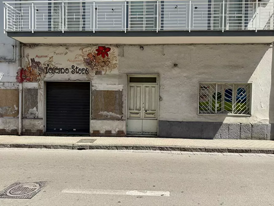 Immagine 13 di Attività commerciale in vendita  in Via Leonardo Da Vinci, snc a Pomigliano D'arco