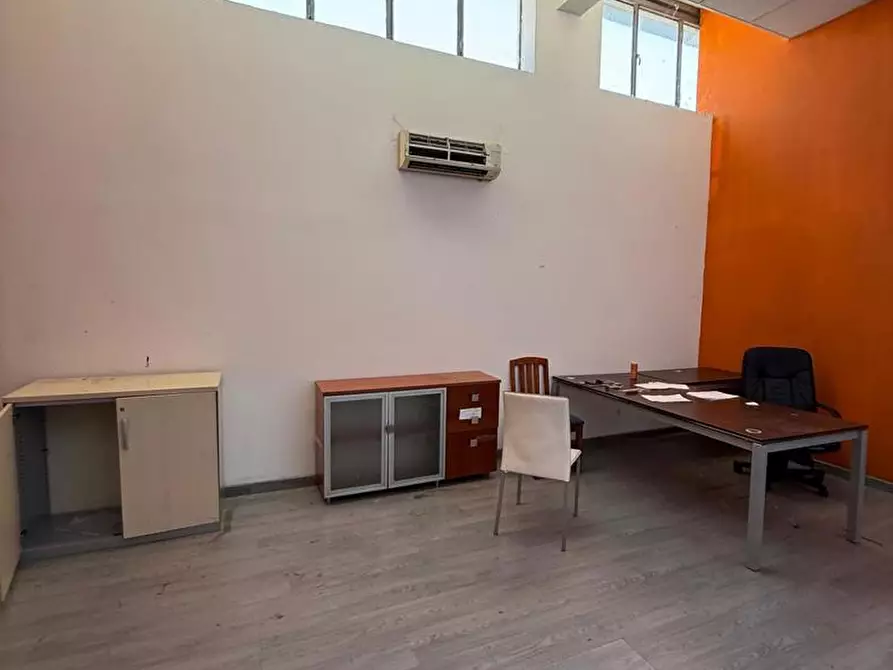 Immagine 9 di Capannone industriale in affitto  in Via Romani, snc a Sant'anastasia