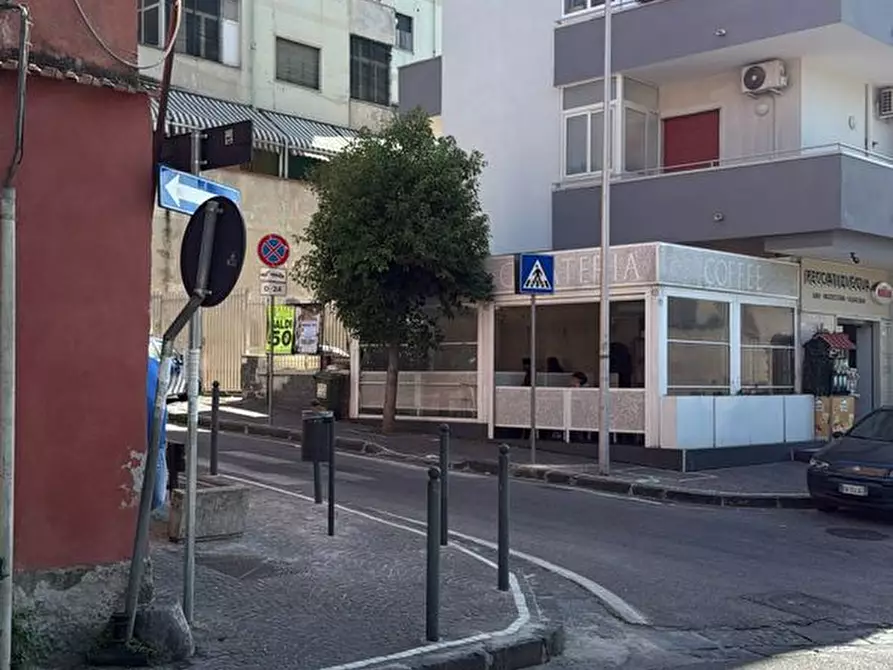 Immagine 6 di Attività commerciale in affitto  in Via Umberto I, snc a Sant'anastasia